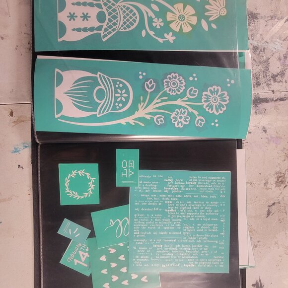 Bundle 1 ~ Reusable Silk Screen Stencils ~ 18 x 15 Binder ~ Farmhouse, Gnomes - Picture 10 of 16